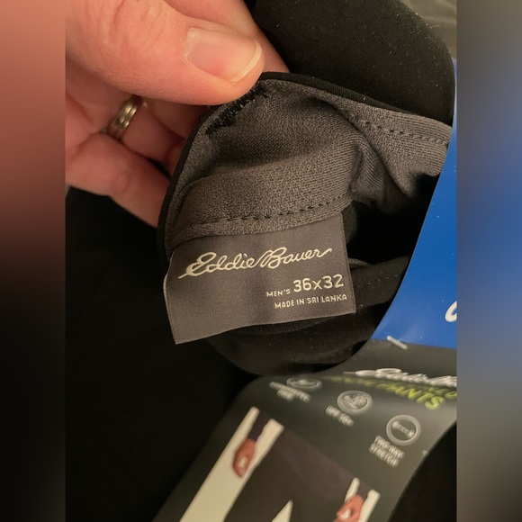 NWT Eddie Bauer Men's Water Repellent Fleece Lined Tech Pants. 36x32. - Picture 2 of 4